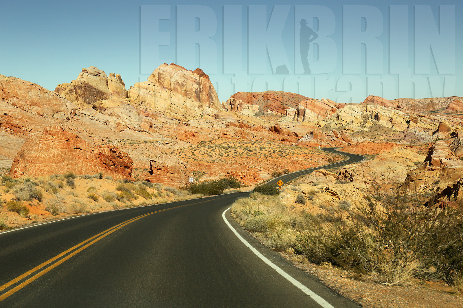 ref-8650-usa18-valley-of-fire-usa-nevada-desert-road-trip-photographe.jpg