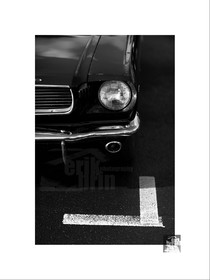 Voitures anciennes en noir et blanc