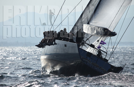 ref13800-vst2009-bateau-voilier-voile-bateau-de-course-mer-.jpg