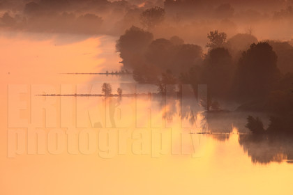 ref-1700-lo11-la-loire-banc-de-sable-paysage-photos-de-la-loire-photographe-brume-brouillard.jpg