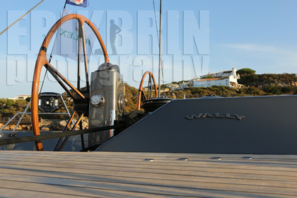 ref-21340-barre-de-voilier-bateau-pont-de-bateau-greement-bateau-de-course.jpg