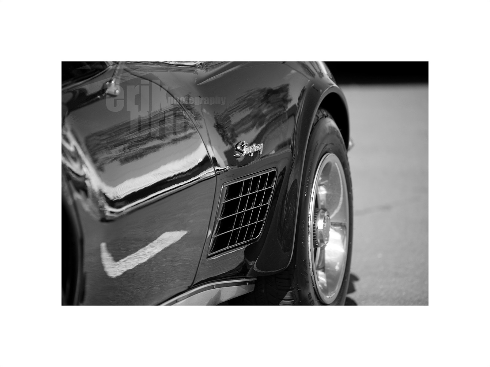 voit0132-voiture-ancienne-vieille-voiture-voiture-americaine-photo-noir-et-blanc-photographe-vintage-.jpg