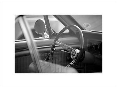 voit0130-voiture-ancienne-vieille-voiture-ford-mustang-photo-noir-et-blanc-photographe-vintage-.jpg