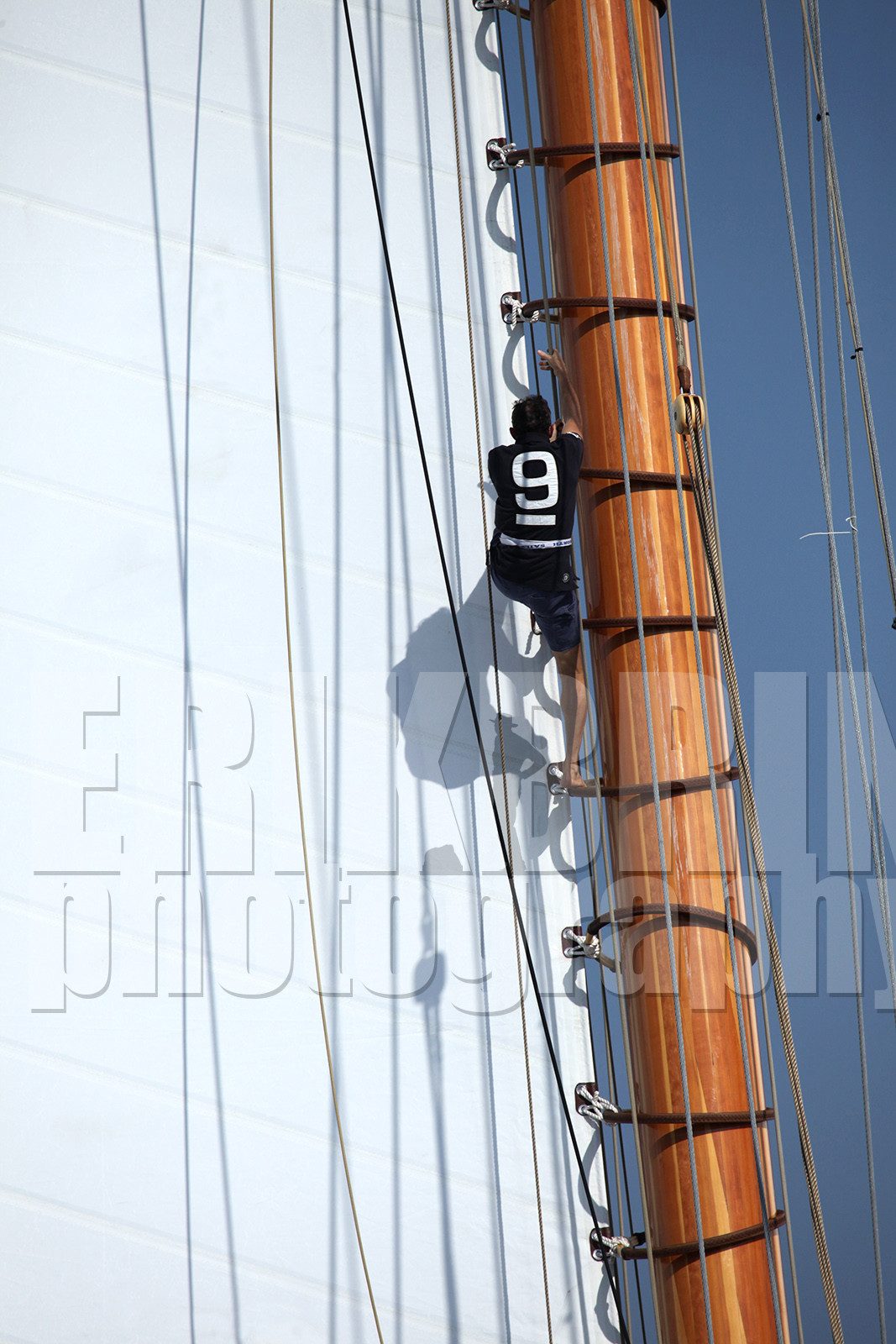 ref-20330-vieux-greement-voile-voilier-ancien-mer-photo-de-bateau.jpg