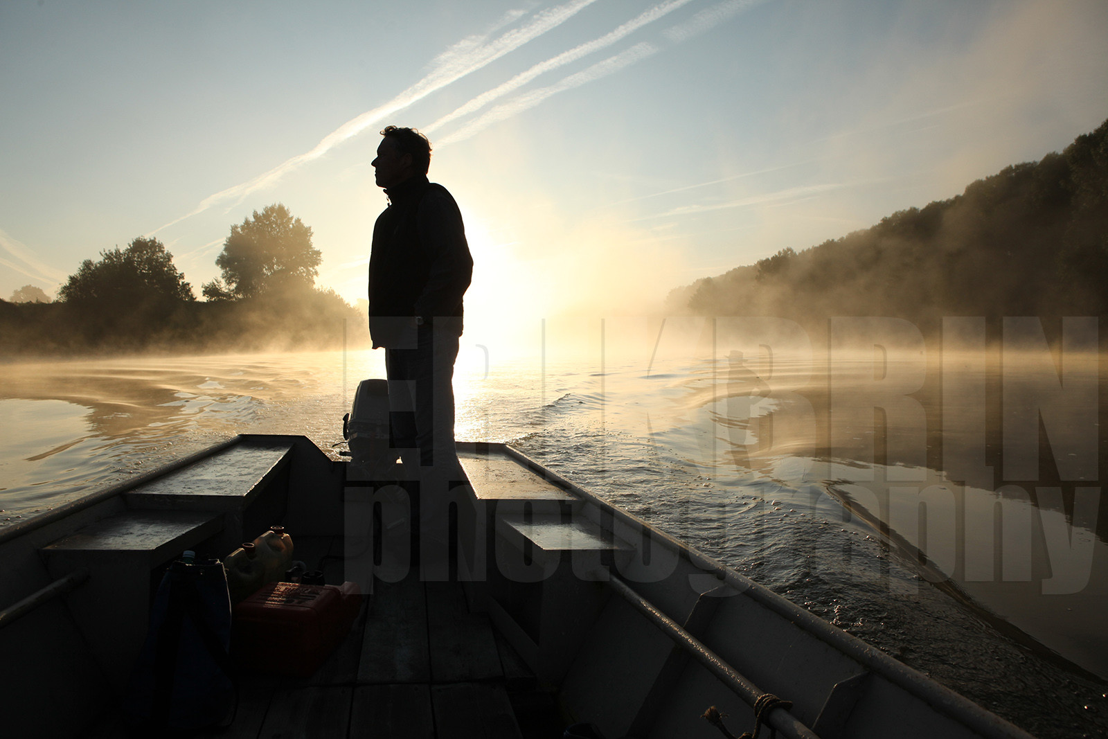 ref-1050-la-loire-pecheur-brume-bord-de-loire-photos-de-la-loire-nature-paysage.jpg