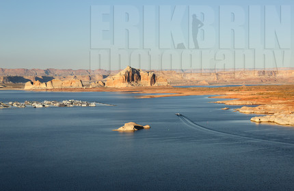 ref-9550-usa18-lake-powell-utah-usa-ouest-americain-photographe-banque-d-images-phototheque.jpg