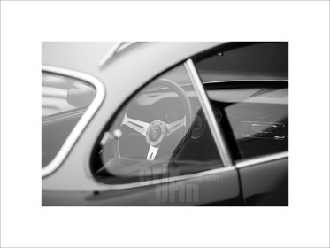 voit0134-voiture-ancienne-vieille-voiture-photo-noir-et-blanc-photographe-vintage-photographe-nantes.jpg