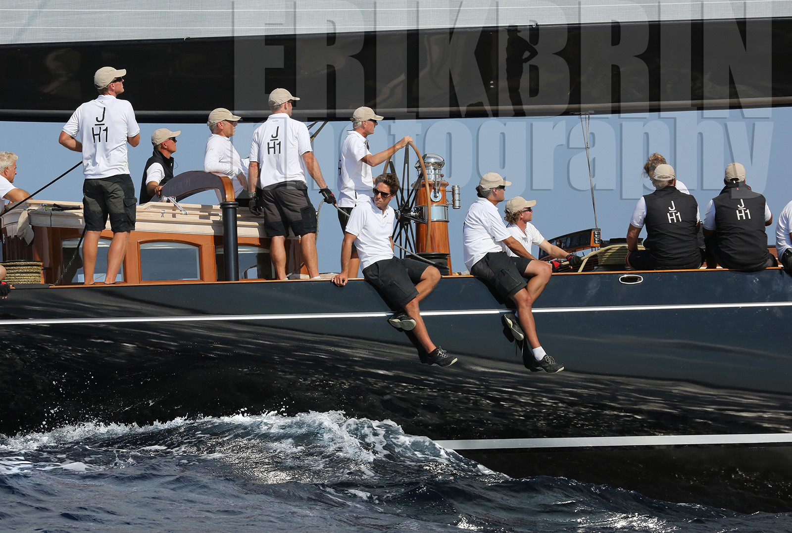 ref-30130-rc2015-equipage-classj-j-class-photo-de-bateau-mer-bateau-de-course.jpg