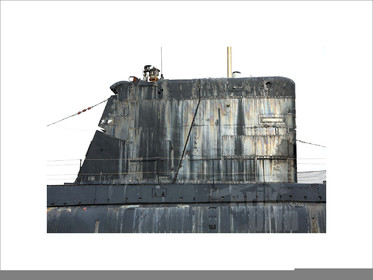 abstc0210-photo-abstraite-street-photography-vieux-sous-marin-acier-rouille-galerie-d-art-.jpg