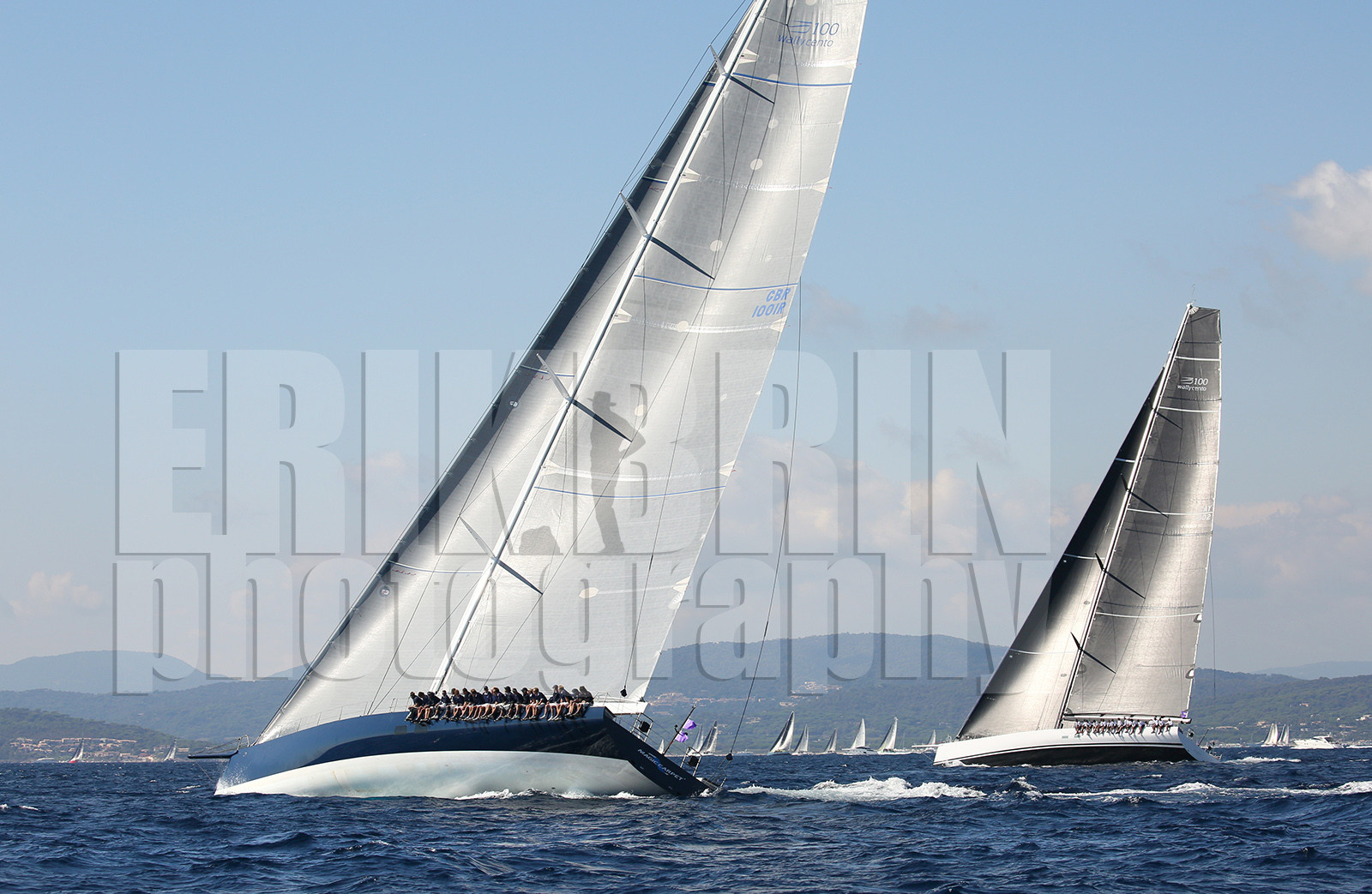 ref10000-bateau-voilier-voile-bateau-de-course-mer-.jpg
