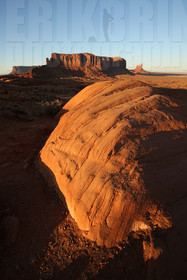 ref-5240-usa18-monument-valley-usa-desert-photos-de-monument-valley-photographe.jpg